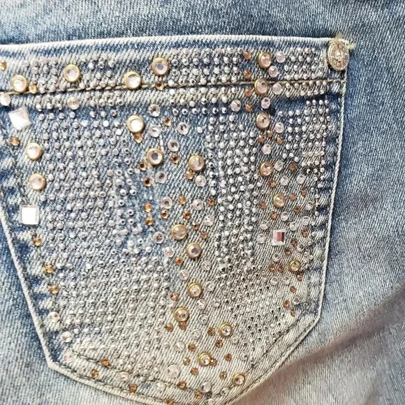 Venus Distressed Embellished Jeans - Picture 8 of 11